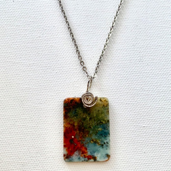 Natural Stone or Fossilized Plant Life Pendant w/ Stainless Steel Detail & Chain - Picture 3 of 9